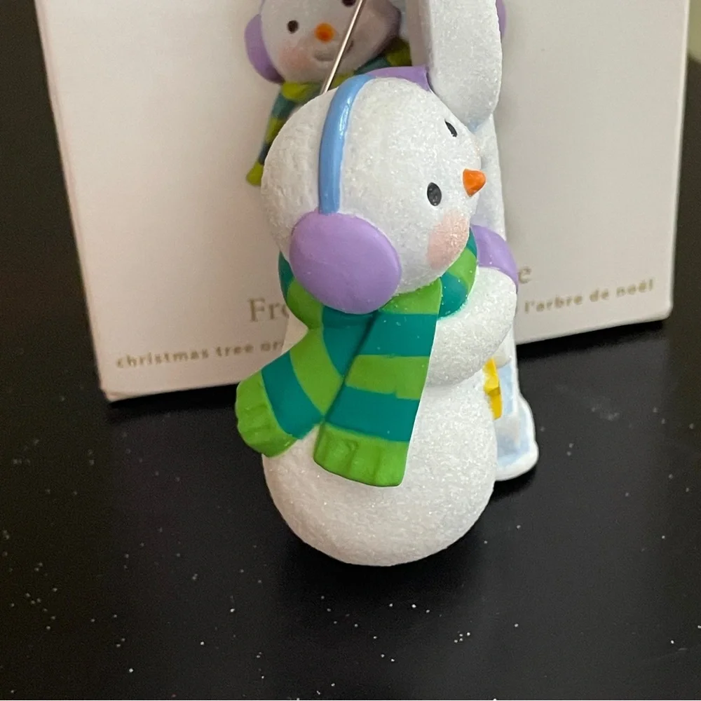 HALLMARK FROSTY FUN DECADE 2012 CHRISTMAS KEEPSAKE ORNAMENTS #3 SERIES SNOWMAN